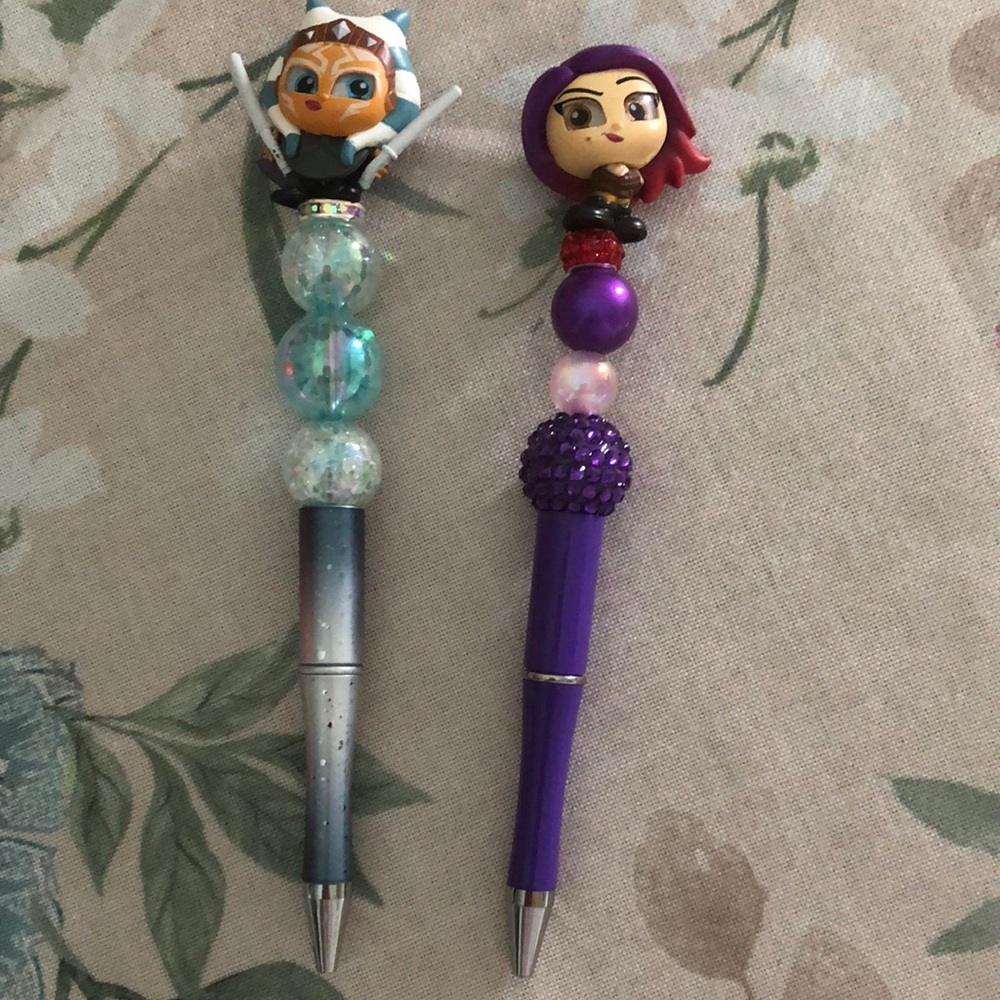 Han Solo and Sabine Wren Character-Themed PenSet collectibles NIP